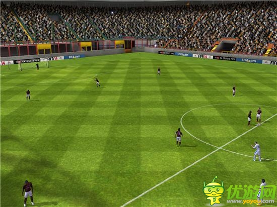 馳騁綠蔭賽場：EA精品《FIFA 14》深度測評(píng)