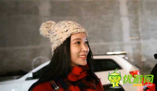 愛(ài)就宅一起 《我叫MT》校園廣告美女主角曝光