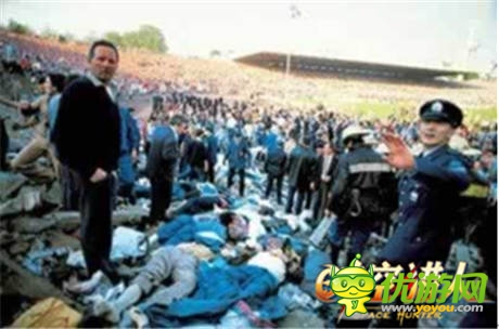 ”騷年“又要打砸搶？大批足球流氓正在來襲