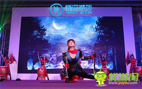 《神魔》Coser驚艷全場(chǎng) 玩家且贊且珍惜