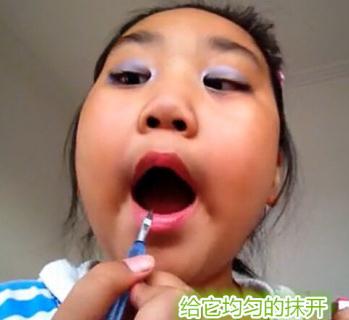 碉堡了！小學生教你如何化妝