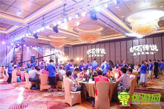 爐石長假回顧：兩選手?jǐn)埲f元獎金 武漢玩家自發(fā)聚會