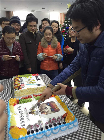 《三劍豪》大陸區(qū)IOS流水再破1500萬(wàn)，全員慶祝